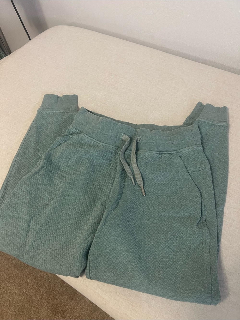 Lululemon Textured Drawstring Joggers - Sage Green